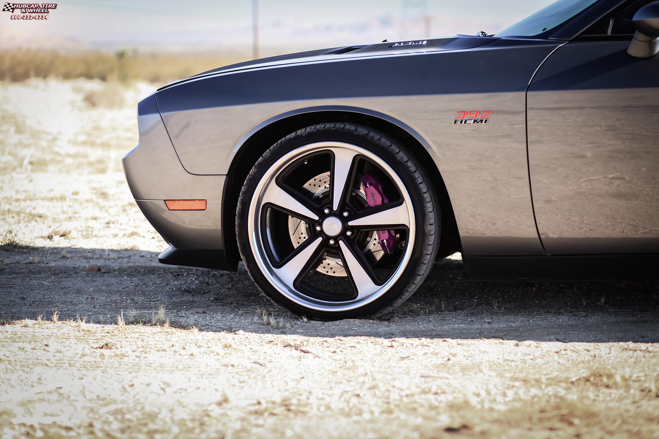 vehicle gallery/dodge challenger rt us mags bandit u418 22X9  Black Machined wheels and rims